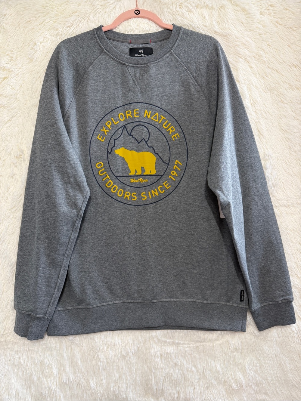 Wind River Mens Pullover Sweatshirt Size L Grey Modern Fit Outdoors Hiking Comfy